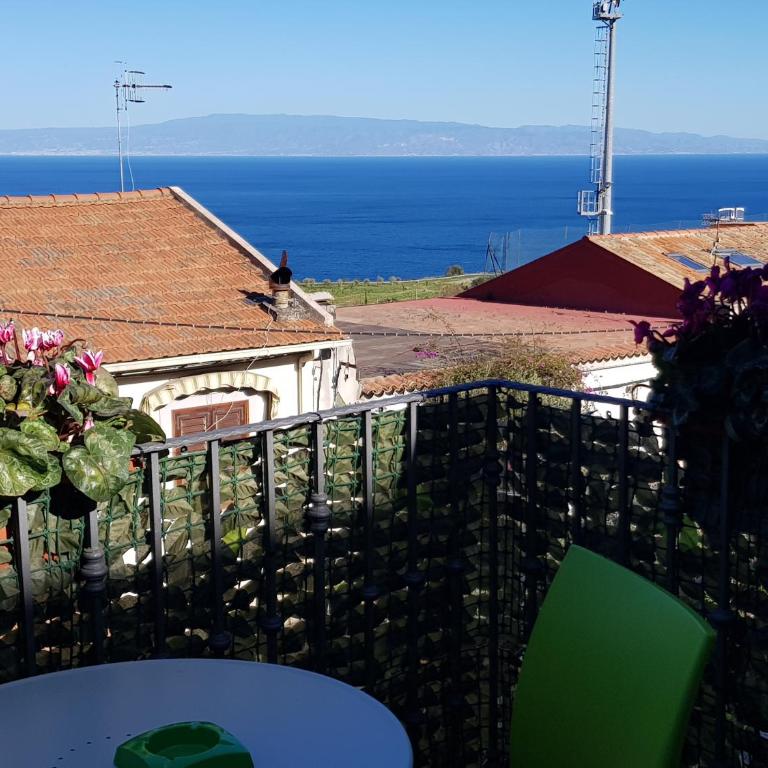 Casa Aurora - Camera King con Vista Mare - 7