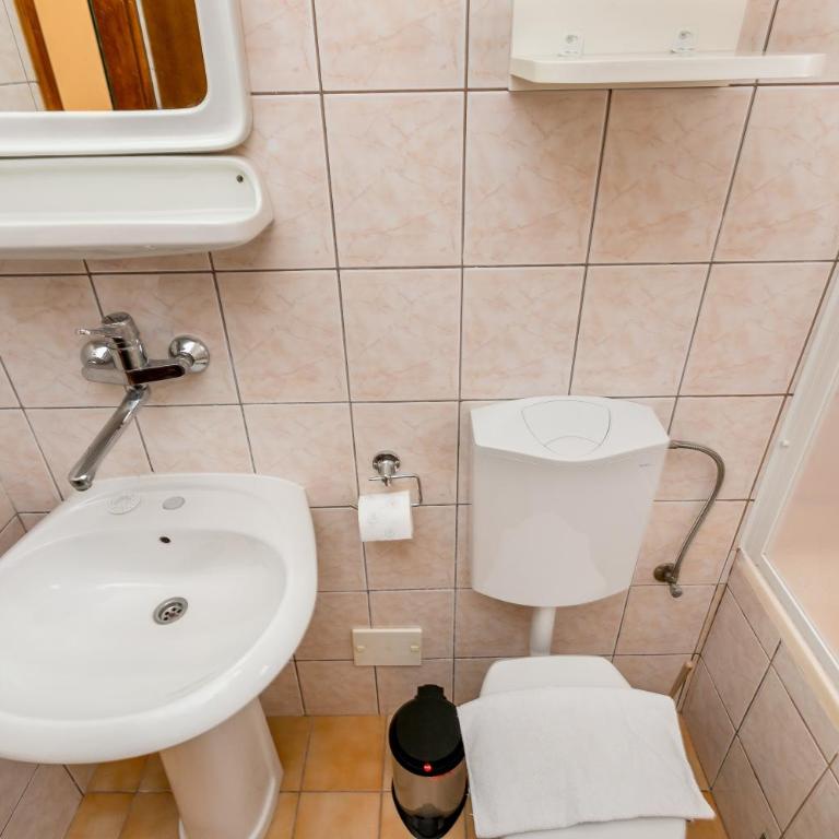 Apartments Maslina - Standard Studio - 16