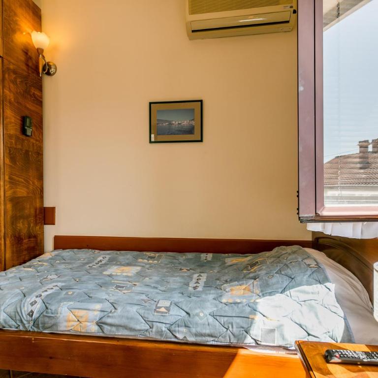 Apartments Maslina - Studio with Sofa Bed (3 Adults) - 19