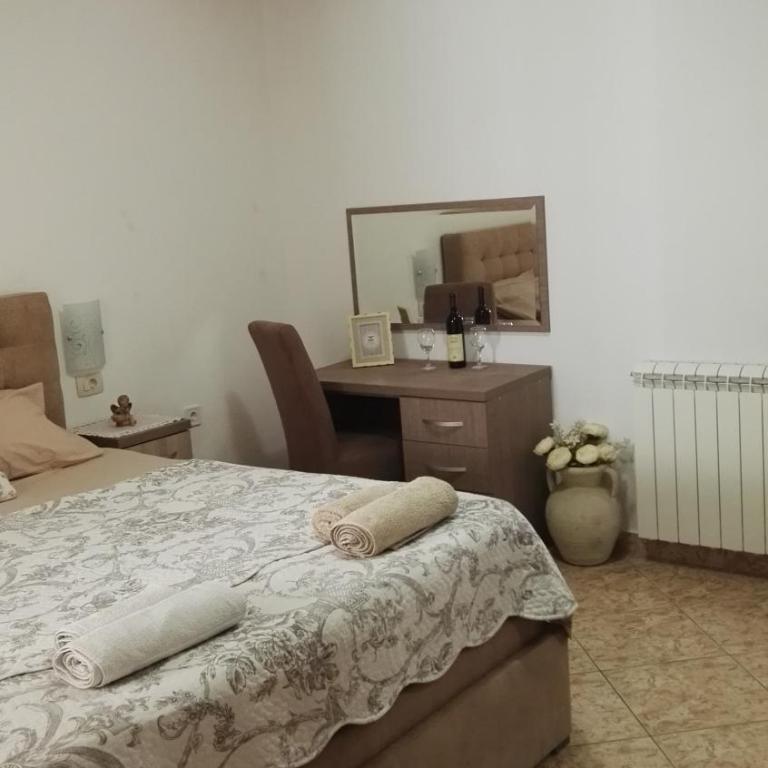 Apartments Familia - Studio - 34