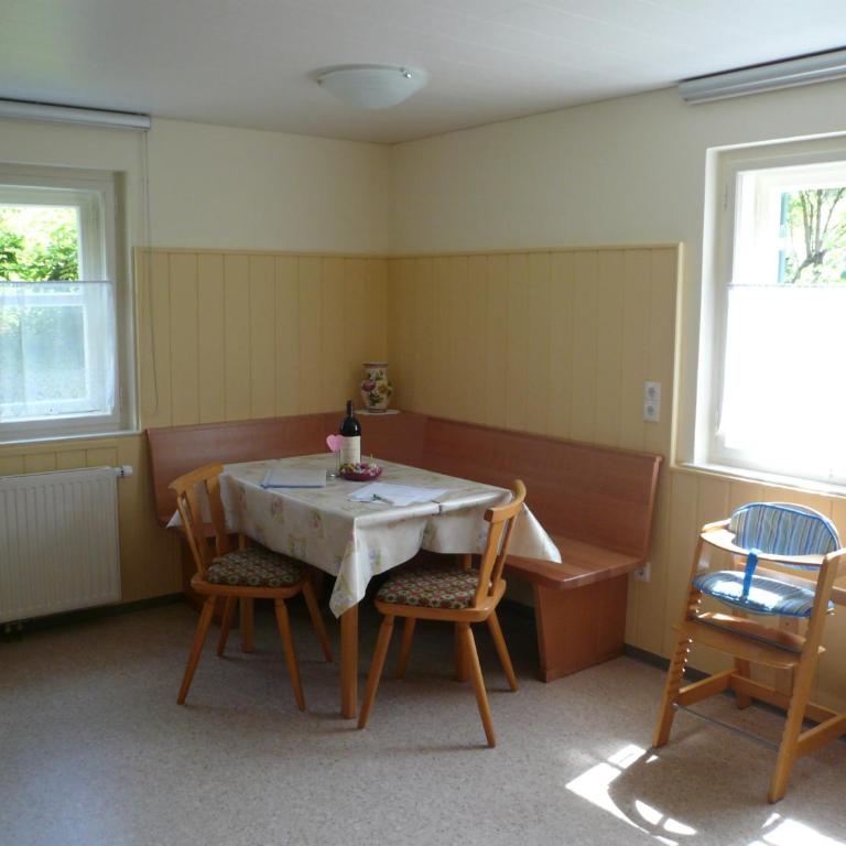 Ferienhaus Büsch - Apartment mit 2 Schlafzimmern (2-4 Erwachsene) - 37