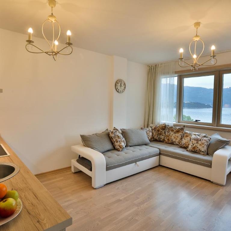 Miracle - Apartment - 2