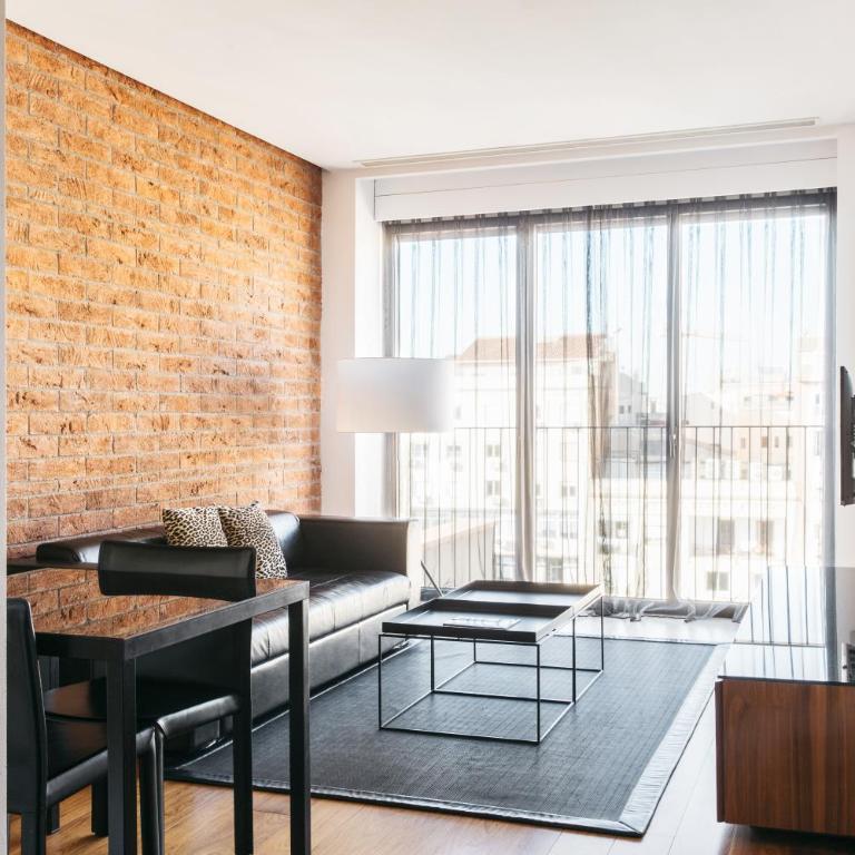 Suites Avenue - Deluxe Apartment - 2
