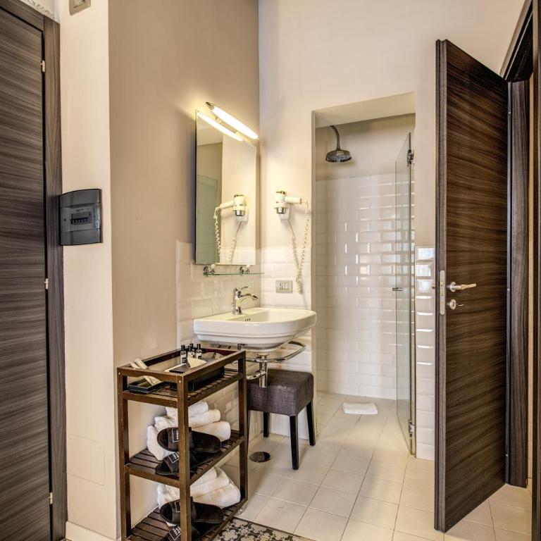 Trevi Beau Boutique Hotel - Camera Matrimoniale Economy - 4