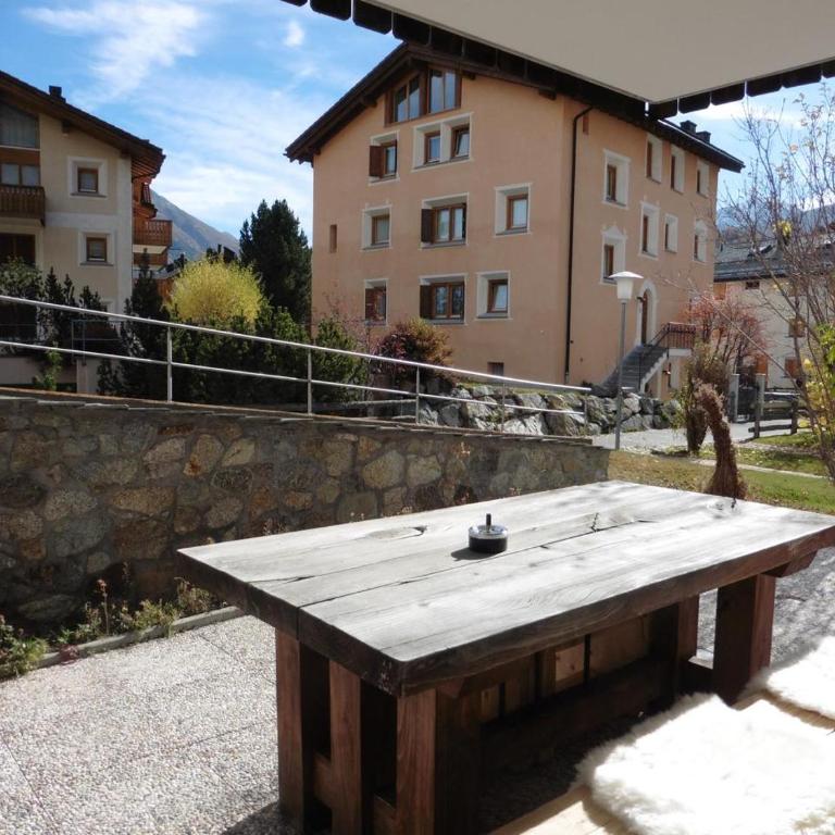 Grischalva 2 - Celerina - Apartment mit Blick auf die Berge - 11