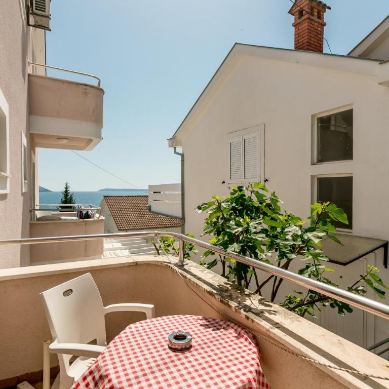 Apartments Maslina - Studio with Balcony - 3
