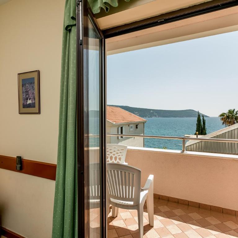 Apartments Maslina - Studio with Sofa Bed (4 Adults) - 7