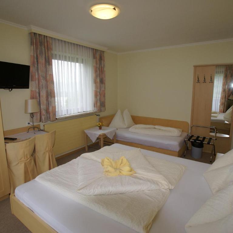 Gasthof Hotel Zur Post - Dreibettzimmer - 7