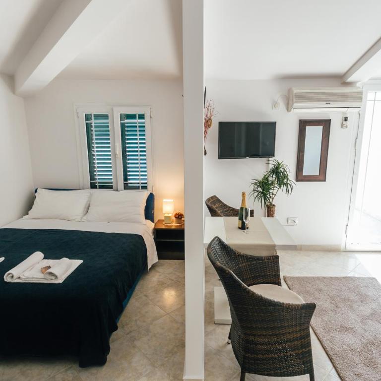 Galija - Apartment with Sea View - 10