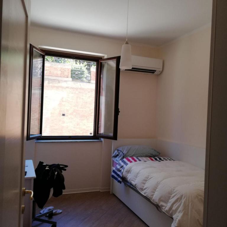 Backpackers - Camera Singola con Bagno Privato Esterno - 2