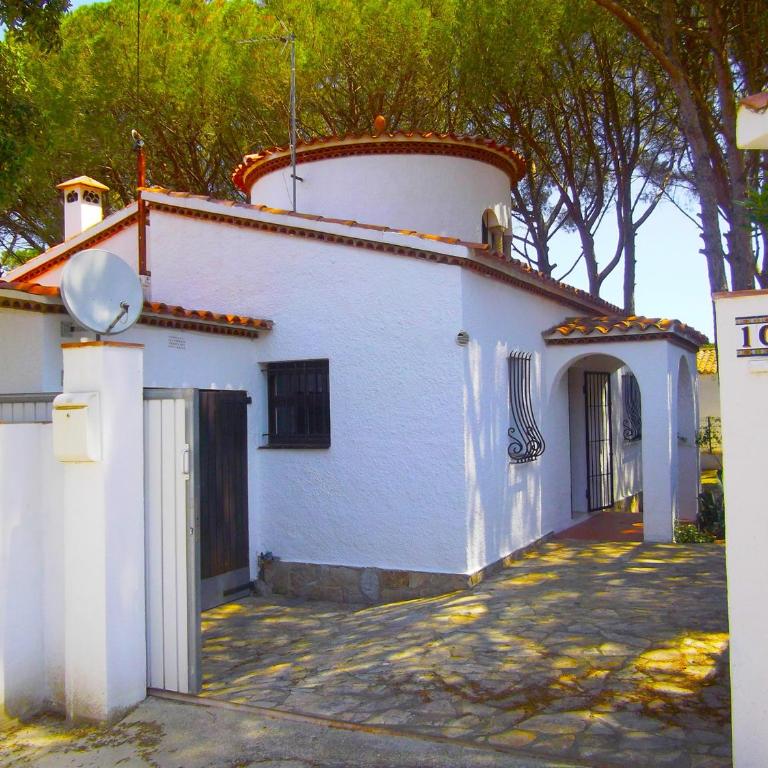 Villa Arc con piscina y jardin by Vacay L'Escala - Casa - 34