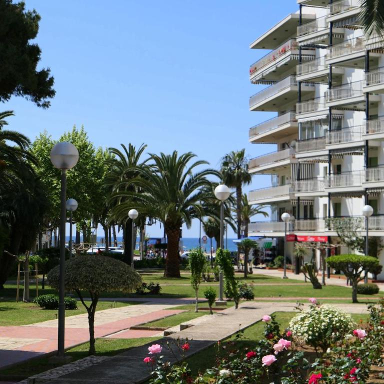 Rentalmar Aries Plus - Superior Apartment - 28