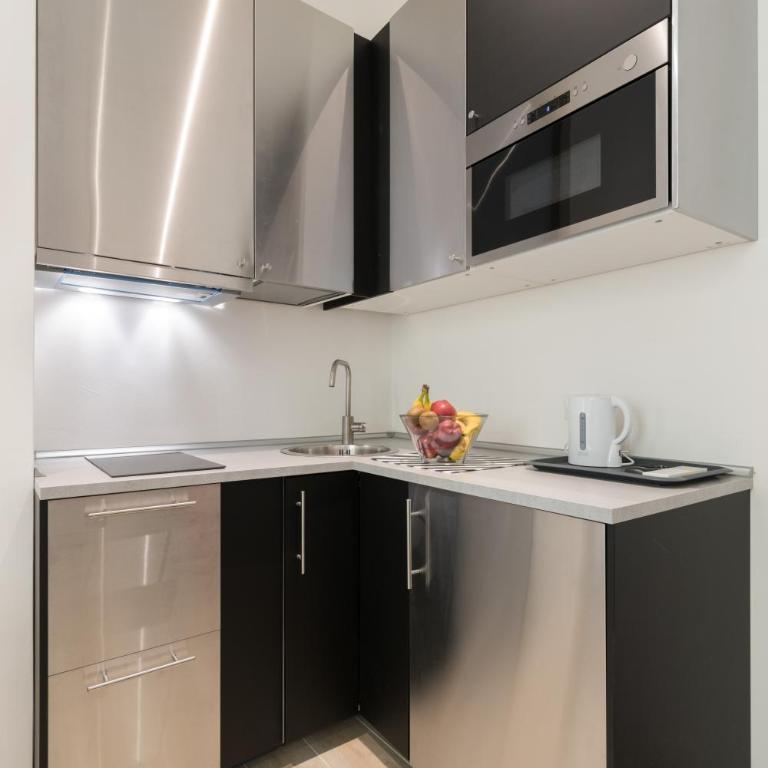 Keys of Italy - Mudiva - Albero 2 - Train station modern 1 bdr flat 1st floor - Apartment - 3