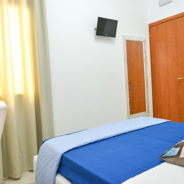 Blu Bed Salento - Camera Matrimoniale con Bagno Privato - 4