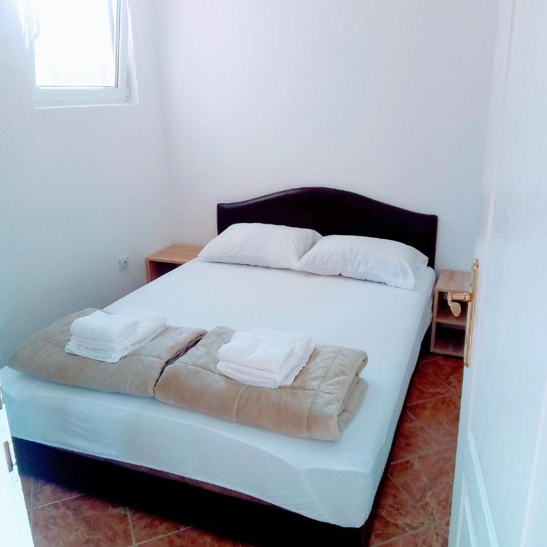 Apartments Maxi Katić - Two-Bedroom Apartment - 9