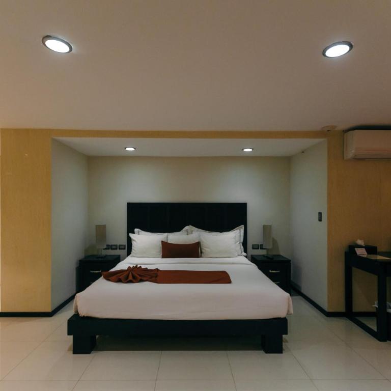 Hotel El Español Paseo de Montejo - King Suite - 11