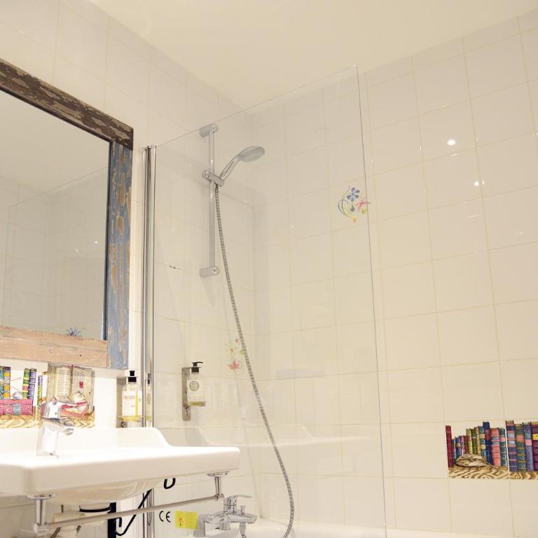 Hôtel Malar - Chambre Double ou Lits Jumeaux Supérieure - 3