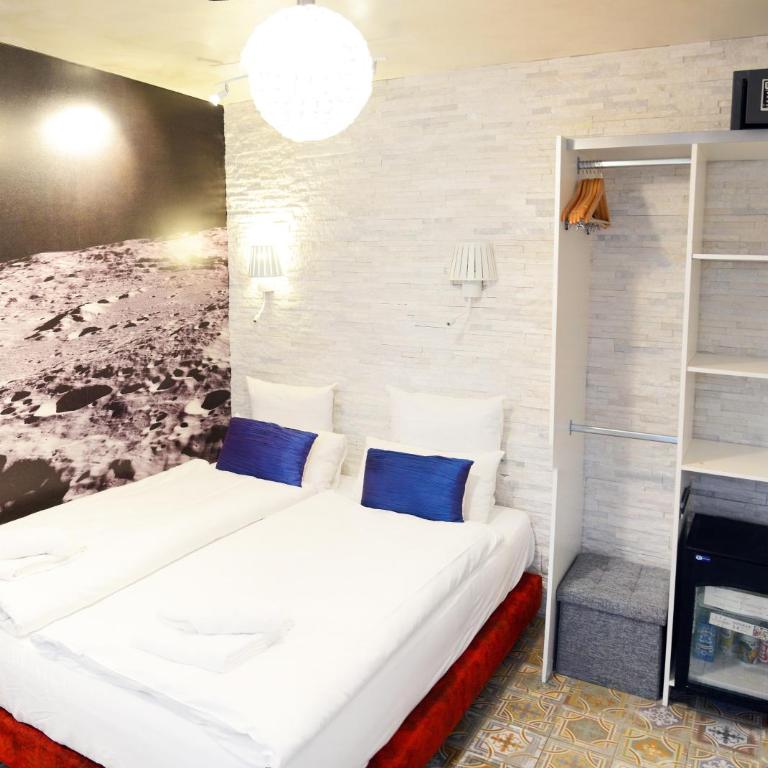 Hôtel Malar - Chambre Double ou Lits Jumeaux Supérieure - 7