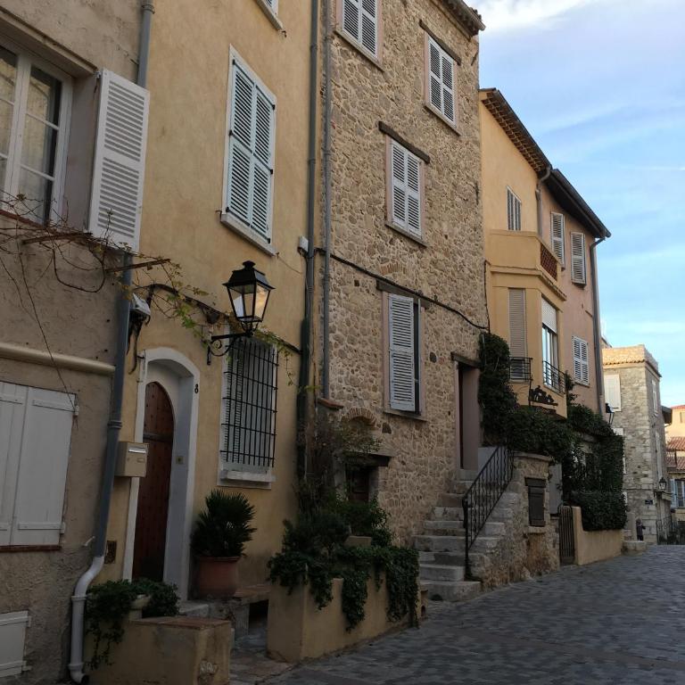 Beautiful one-bedroom apartment - Picasso 2 - StayInAntibes - Apartment - 8