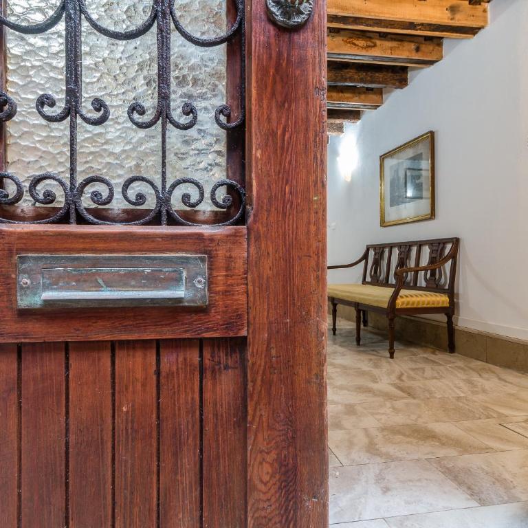 SAINT MARK'S BASILICA @200 meters - Maisonette - 10