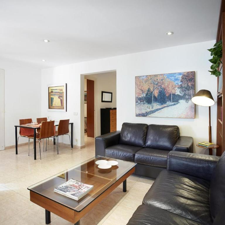 Apartamentos Calvet - Two-Bedroom Apartment with Terrace - 1