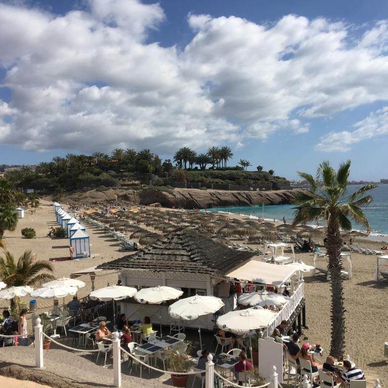 Villa Eleonora, Luxury Villa with Heated Pool Ocean View in Adeje, Tenerife - Villa - 80