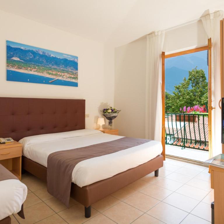 Hotel La Pace - Camera Tripla - 4