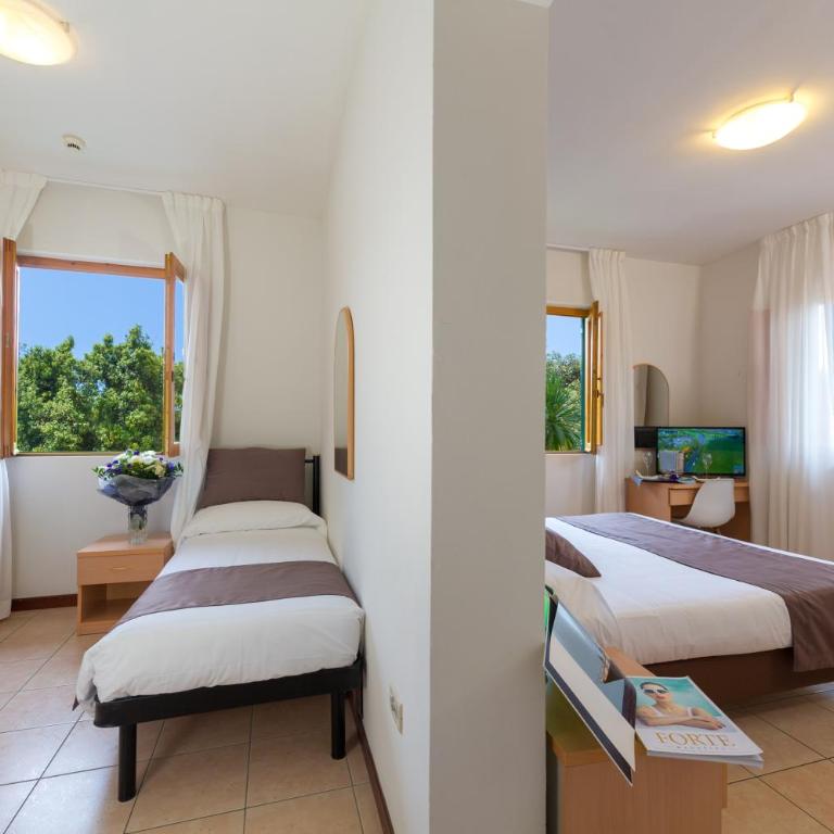 Hotel La Pace - Camera Quadrupla - 4