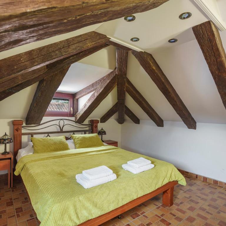 Apartments Wine House Old Town - Two bedroom apartment with Balcony - 12