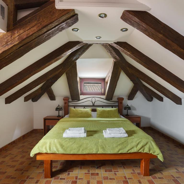 Apartments Wine House Old Town - Two bedroom apartment with Balcony - 2