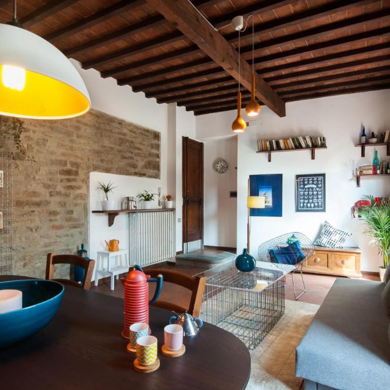 Authentic flat in the city center - Appartamento con Balcone - 1
