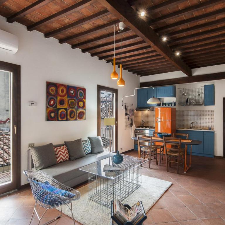 Authentic flat in the city center - Appartamento con Balcone - 3