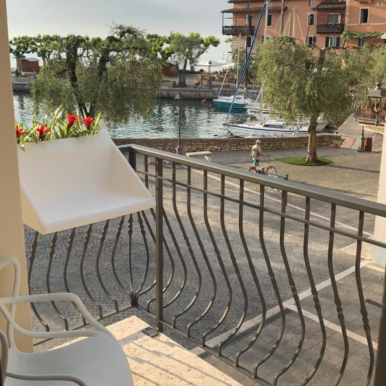 Suite La Castellana - Appartamento con Vista Lago - 4