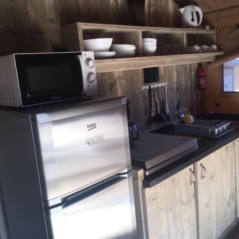 Glamping Lodge Estartit - Two-Bedroom Bungalow - 6
