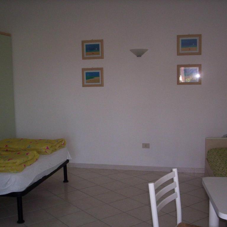 Residence Belvedere - Monolocale con Vista Giardino - 1