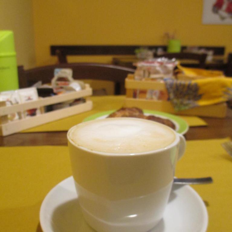 Bed & Breakfast Lucca Fora - Camera Doppia con Letti Singoli - 2