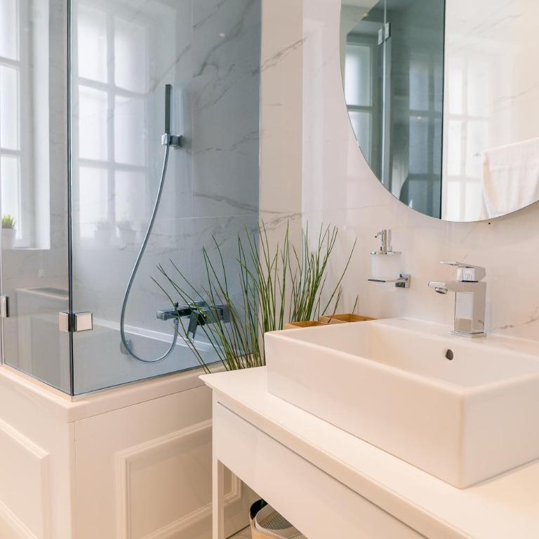 Public House Hotel - Superior Dvokrevetna Soba s Bračnim Krevetom i Besplatnim Korišćenjem Parkinga - 8