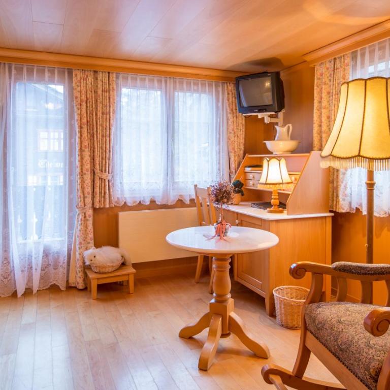Hotel Olympia - Deluxe Doppelzimmer - 18