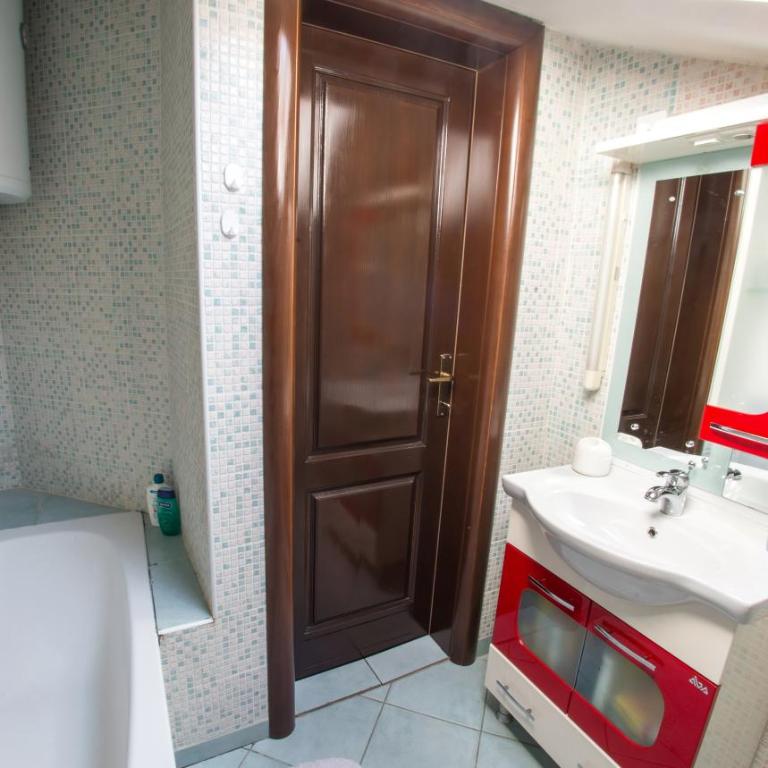 Guesthouse Stari Grad - Studio - 9