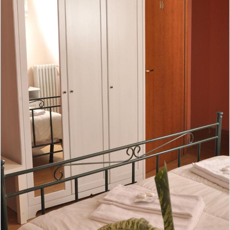Gialel Guesthouse - Chambre Double ou Lits Jumeaux avec Salle de Bains Privative Interne - 11
