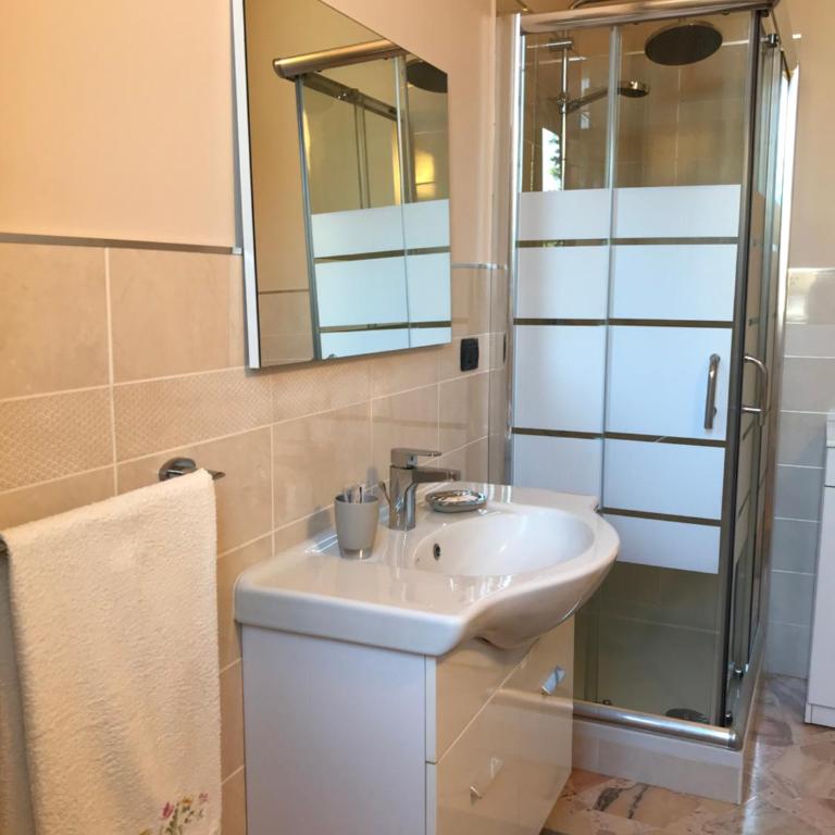 Le Torrette Rooms and Apartments - Appartamento con Balcone - 6