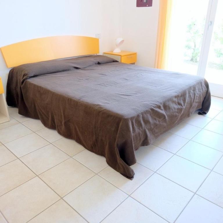 Marina Village Apartments - Appartamento con 2 Camere da Letto - 2