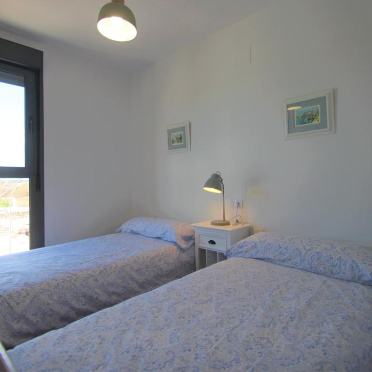 CasaTuris Playa, piscina y parking en Residencial San Juan SJ102 - Apartment - 18