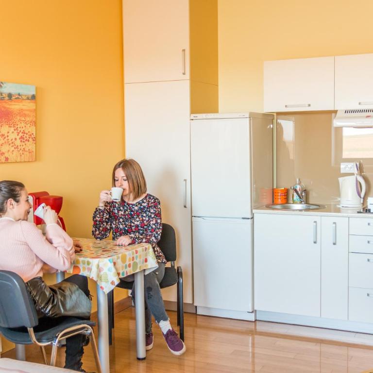 Kalanj Apartmani I Sobe - Studio sa Bračnim Krevetom (King-size) - 7