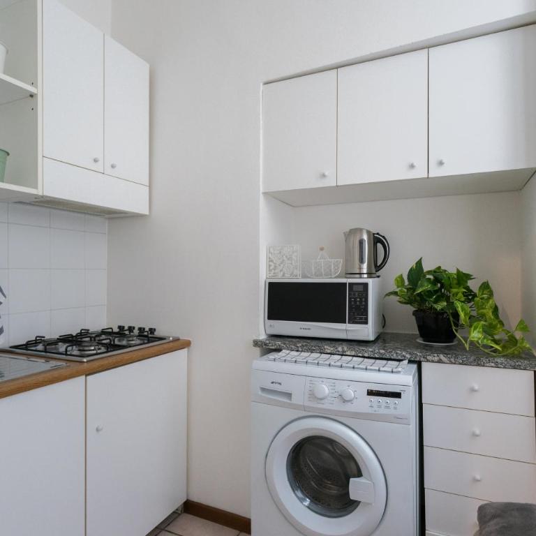 Love & Smile Apartment by Rent All Como - Appartamento - 19