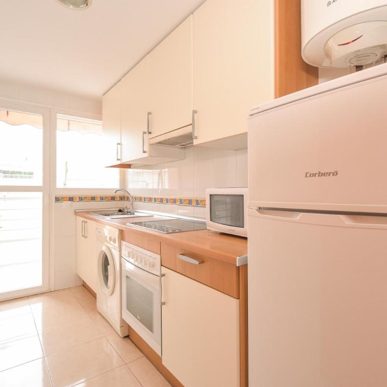 Apartamentos Marblau Peredamar-Julio y Agosto SOLO FAMILIAS - Apartamento de 2 dormitorios (4-5 adultos) - 8