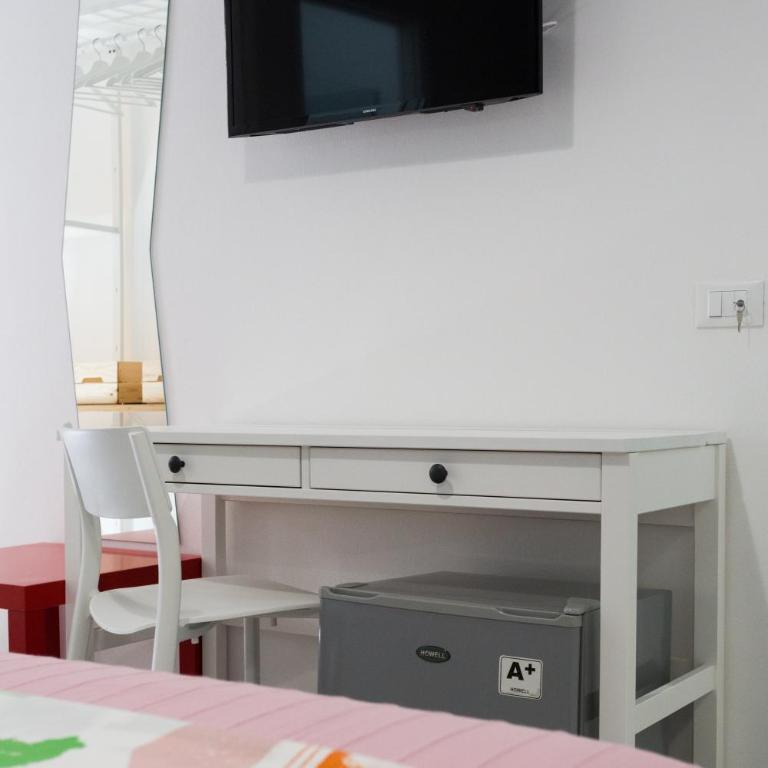 dallo Zio Totò - Double Room with Private Bathroom - 13