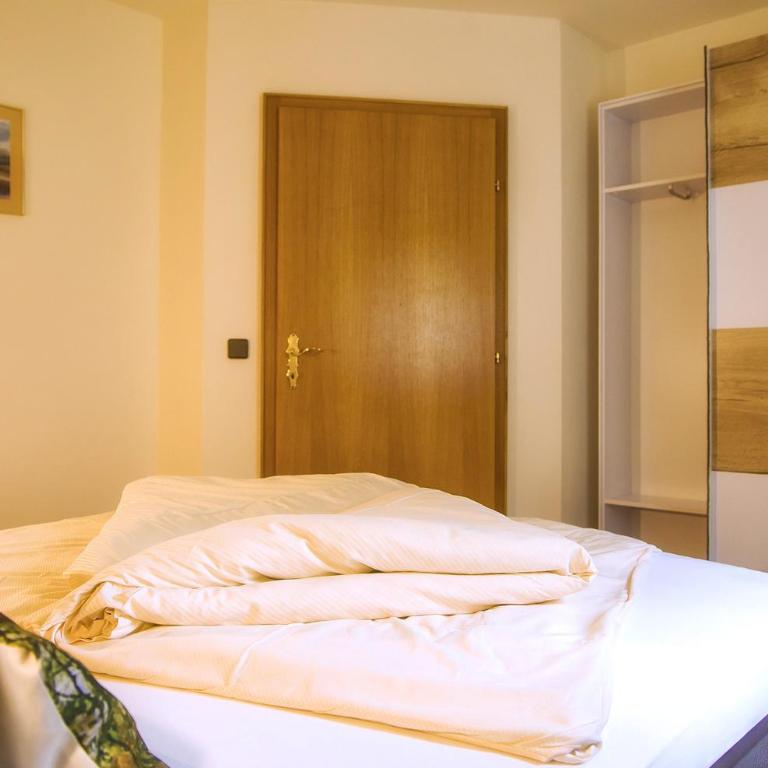 Gästehaus Götz - Apartment mit 1 Schlafzimmer und Balkon (2-3 Erwachsene) - 3