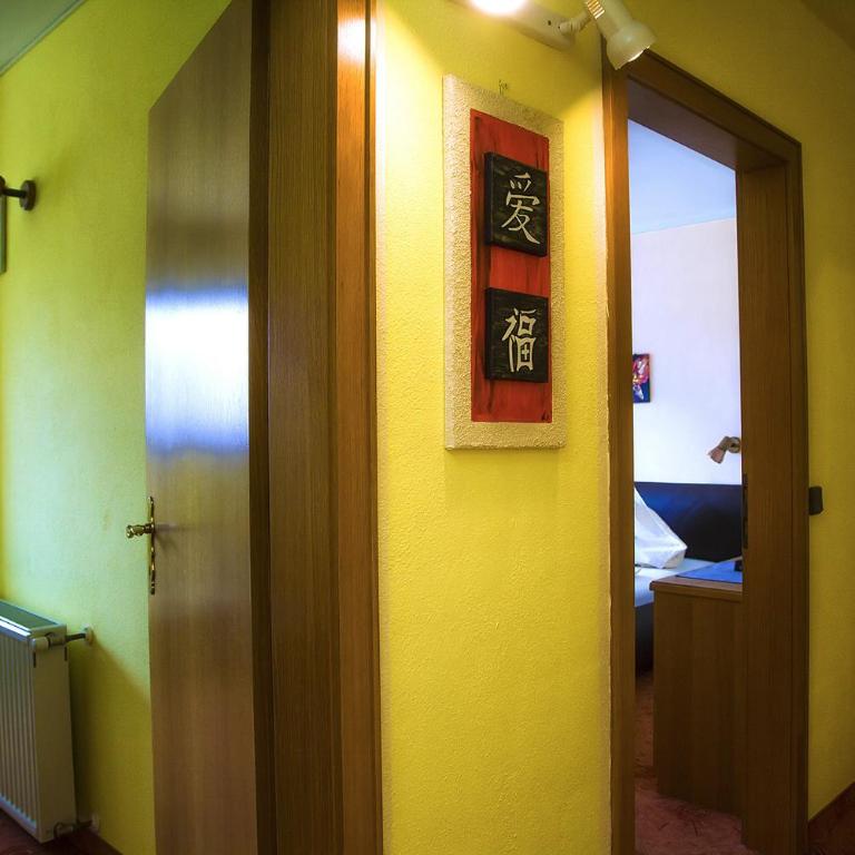 Gästehaus Götz - Familienzimmer mit Dusche - 2