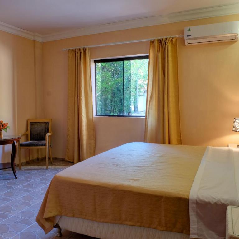 Hotel Independencia - King Room - 9
